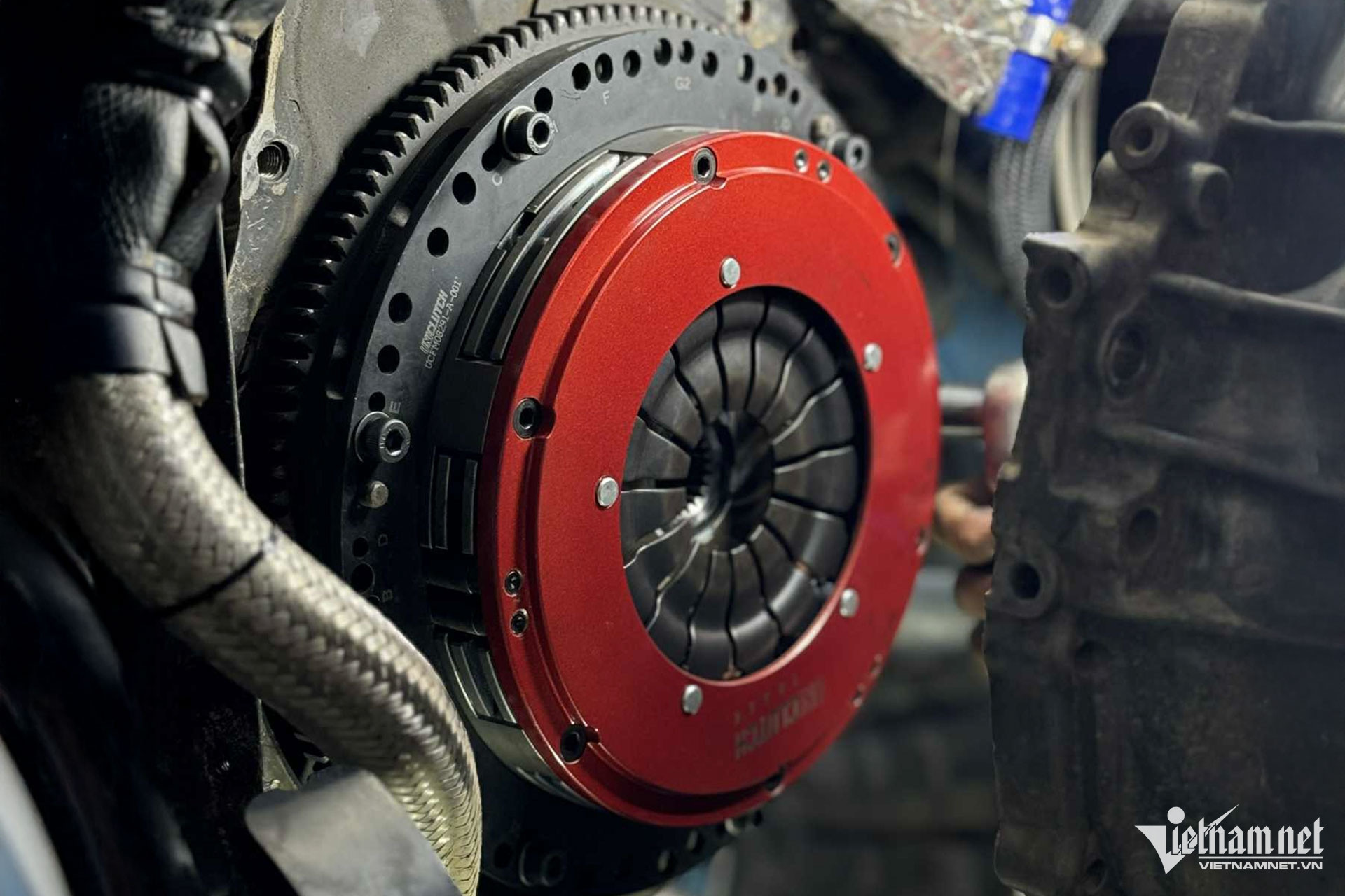 W-do xe nang cap dong co (4).jpg