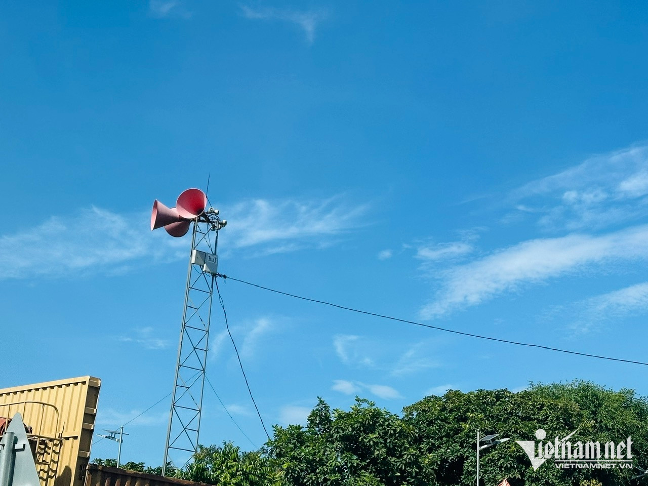 W-phùng nguyên.jpg