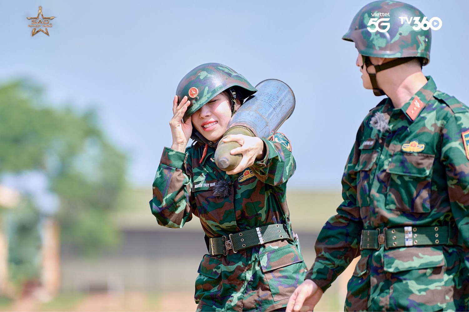 15 Sao nhập ngũ.jpg