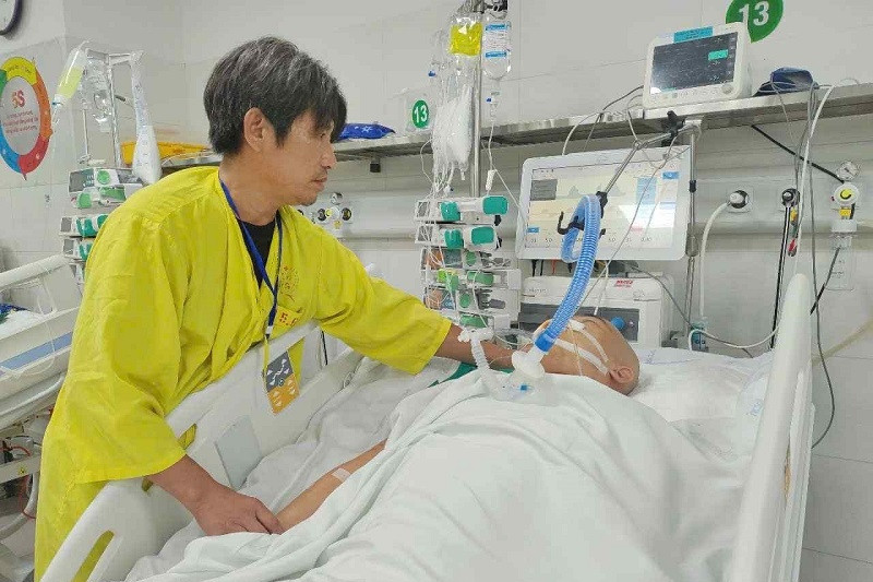 Bạn đọc giúp đỡ anh Vũ Xuân Hoàn hơn 75 triệu đồng sau tai nạn giao thông