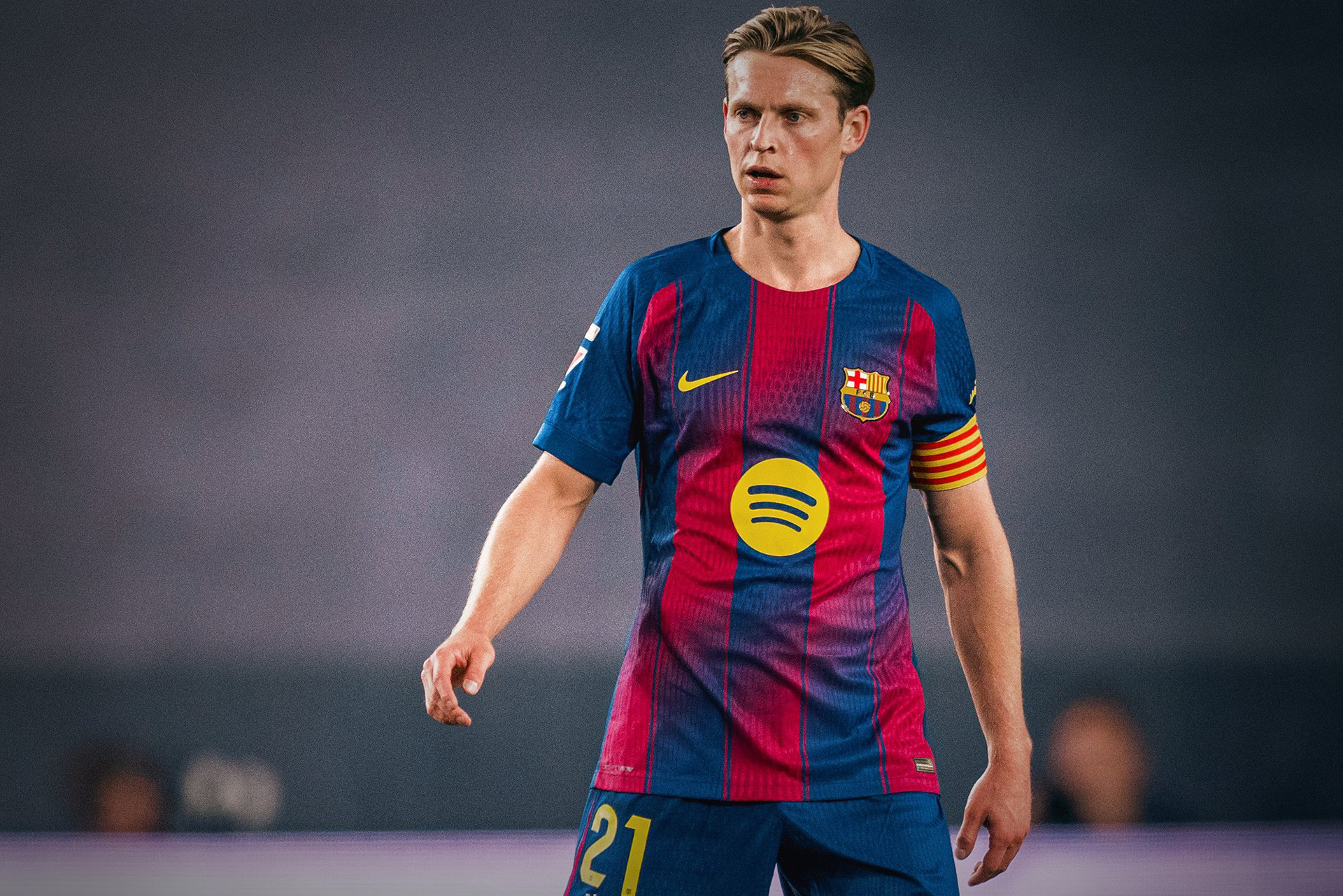 FCB - De Jong.jpg