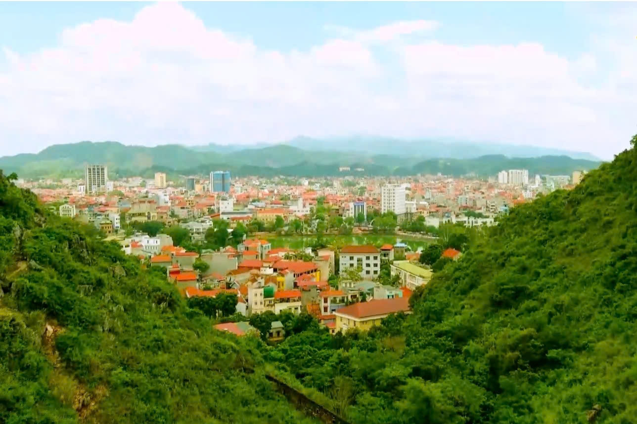 Lạng Sơn đẩy mạnh phát triển KHCN, đổi mới sáng tạo và chuyển đổi số