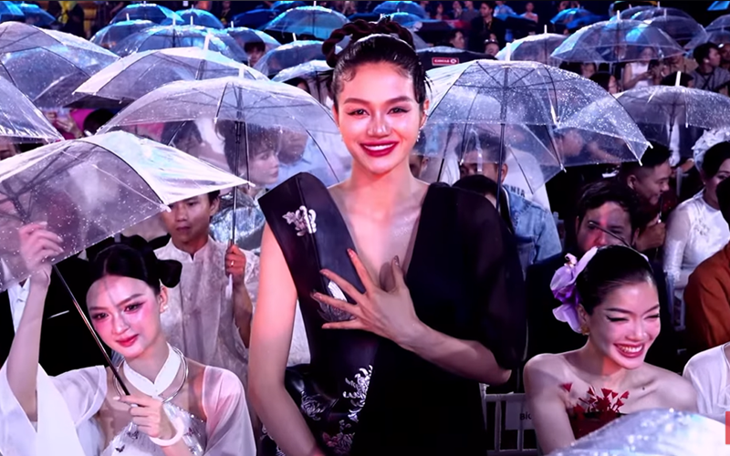 Miss Grand Vietnam 00.png