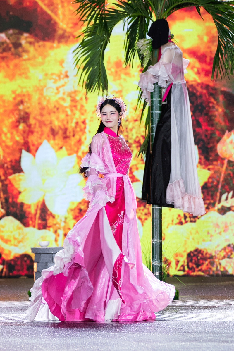 miss grand vietnam 001.jpg