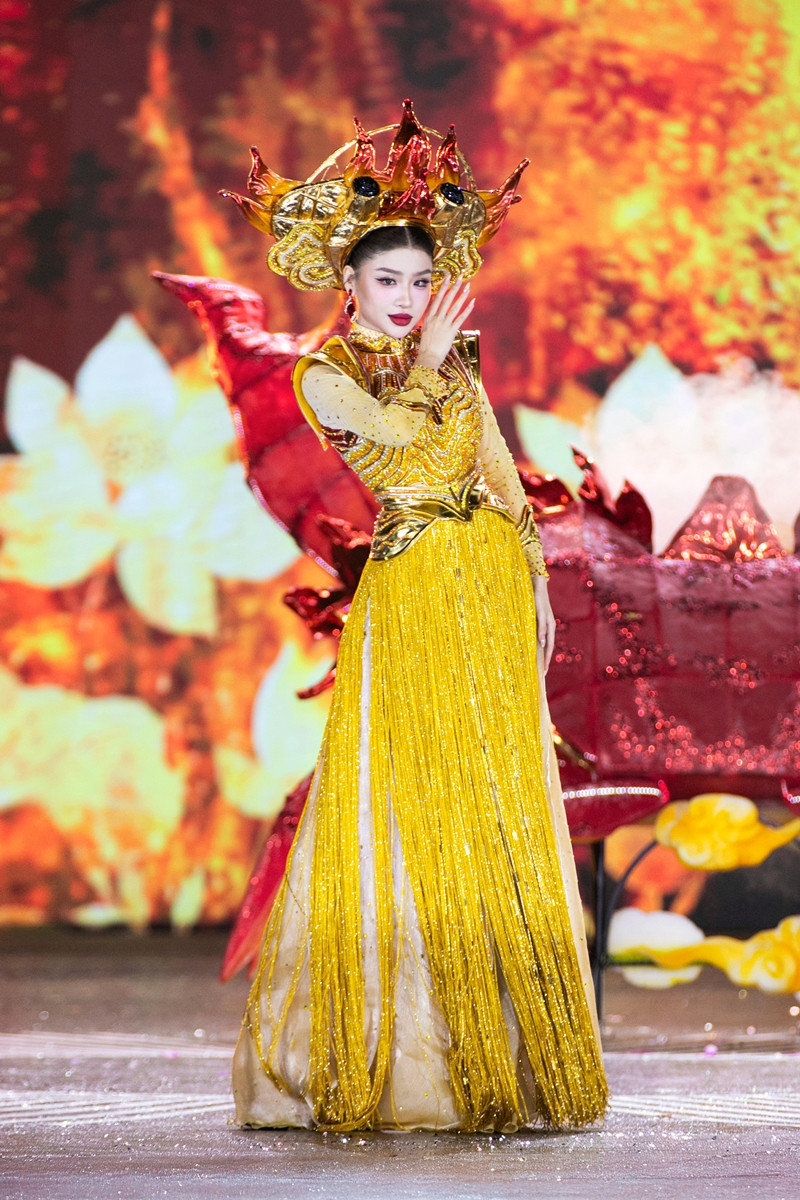 miss grand vietnam2 001.jpg