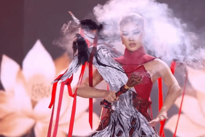 Thí sinh Miss Grand Vietnam 2025 gây sốc khi 'gọi hồn', diễn với bàn thờ