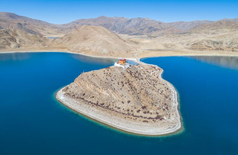 Vẻ đẹp yên bình ở ngôi chùa ‘cô đơn’ nhất thế giới