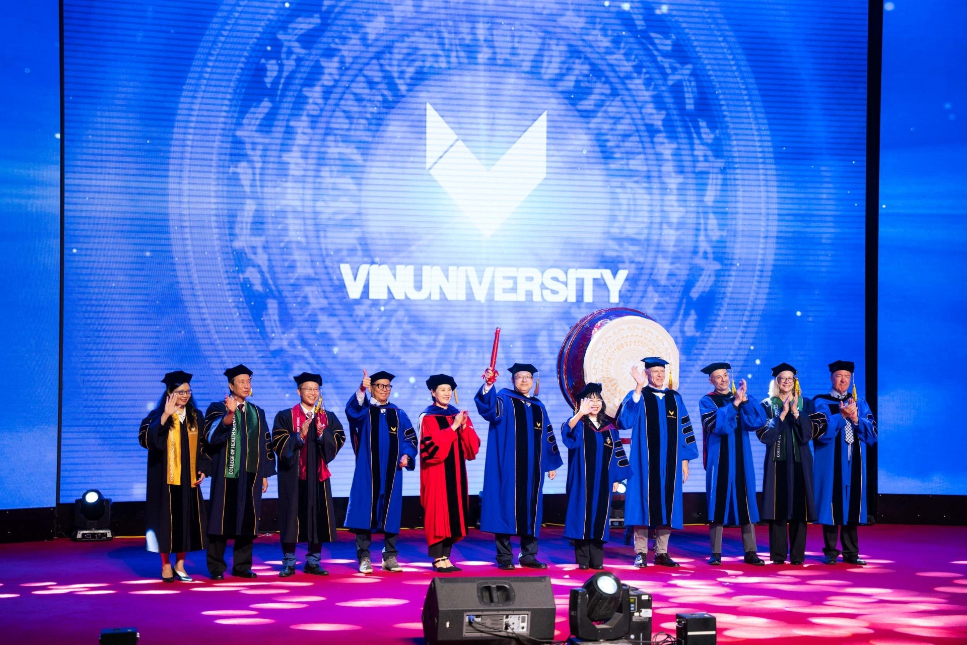 VinUni khai giảng Khóa 6, ra mắt tân hiệu trưởng và dàn lãnh đạo tinh hoa