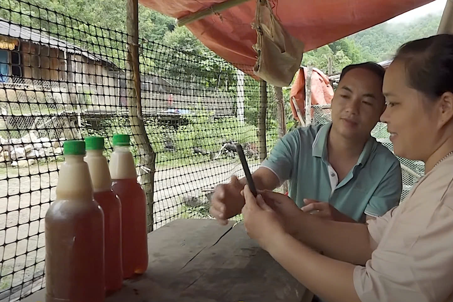 ‘Vườn hoa nghìn việc tốt’ Vì người nghèo - Không để ai bị bỏ lại phía sau