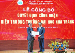 W-Đại học Nha Trang.jpg