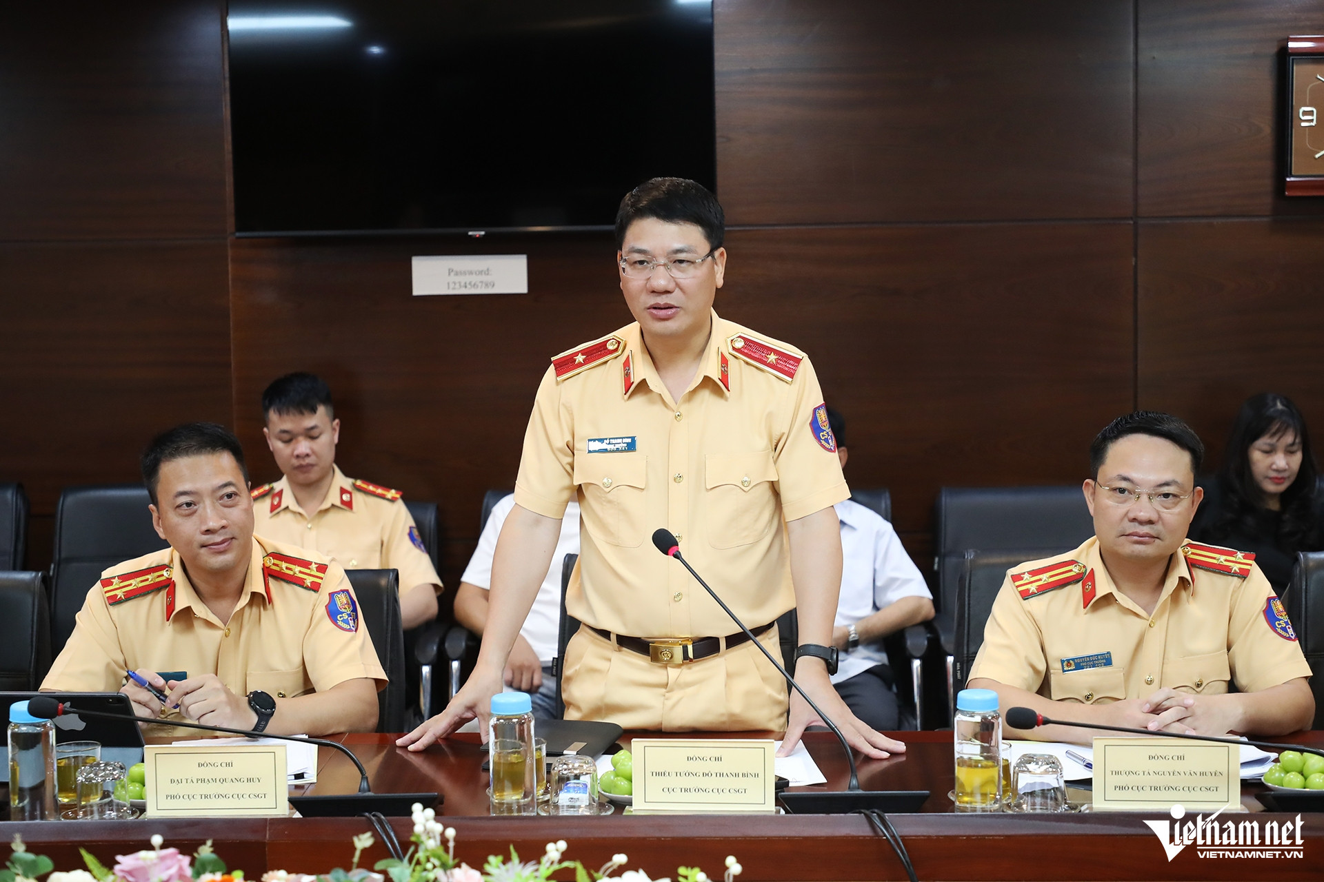 W-HOI NGHI CUC CSGT 2.jpg