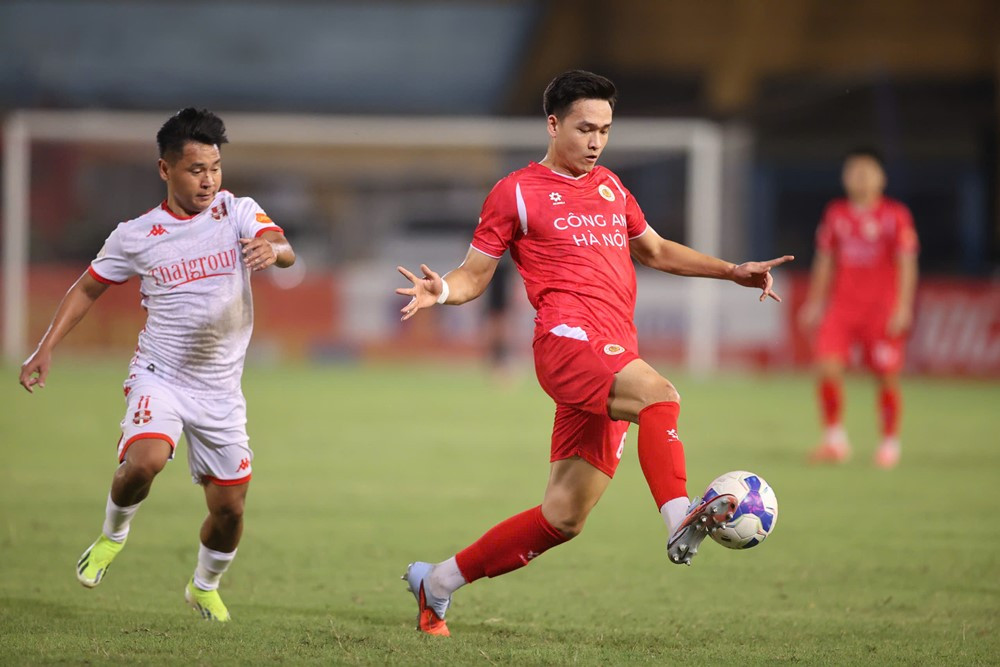 cahn vs hai phong 0.jpg