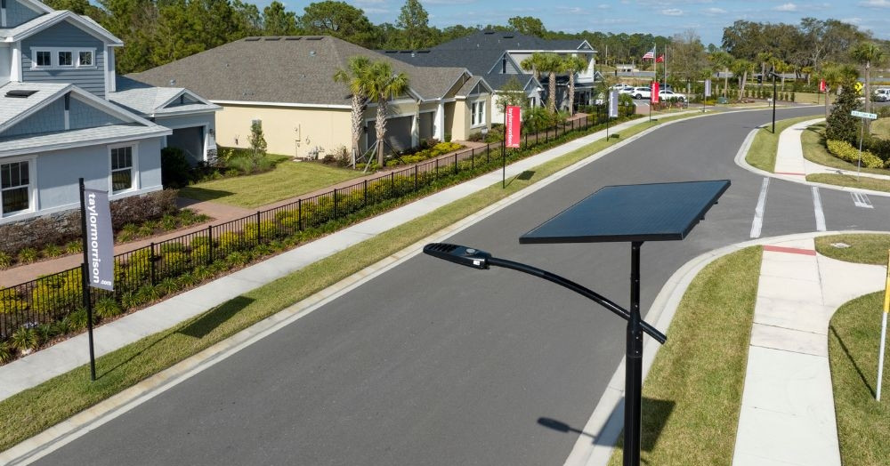 Điện mặt trời trên đường cao tốc có "thiết bị lạ", Mỹ phát đi cảnh báo khẩn cấp