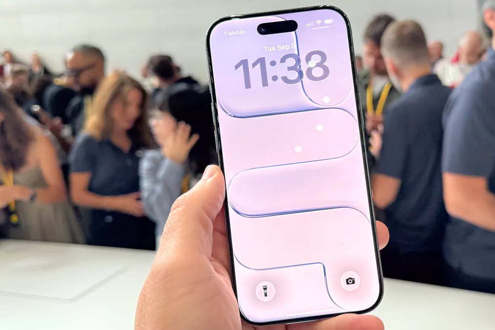 Vì sao Apple đặt tên iPhone mới là iPhone Air, thay vì iPhone 17 Air?