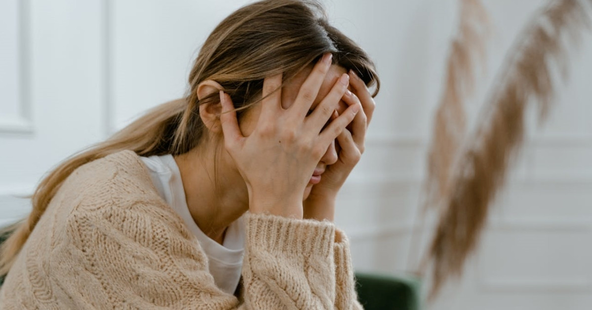 Anh em &amp;apos;đấu tố&amp;apos; nhau trong đám tang mẹ vì chuyện không nhận tiền phúng điếu