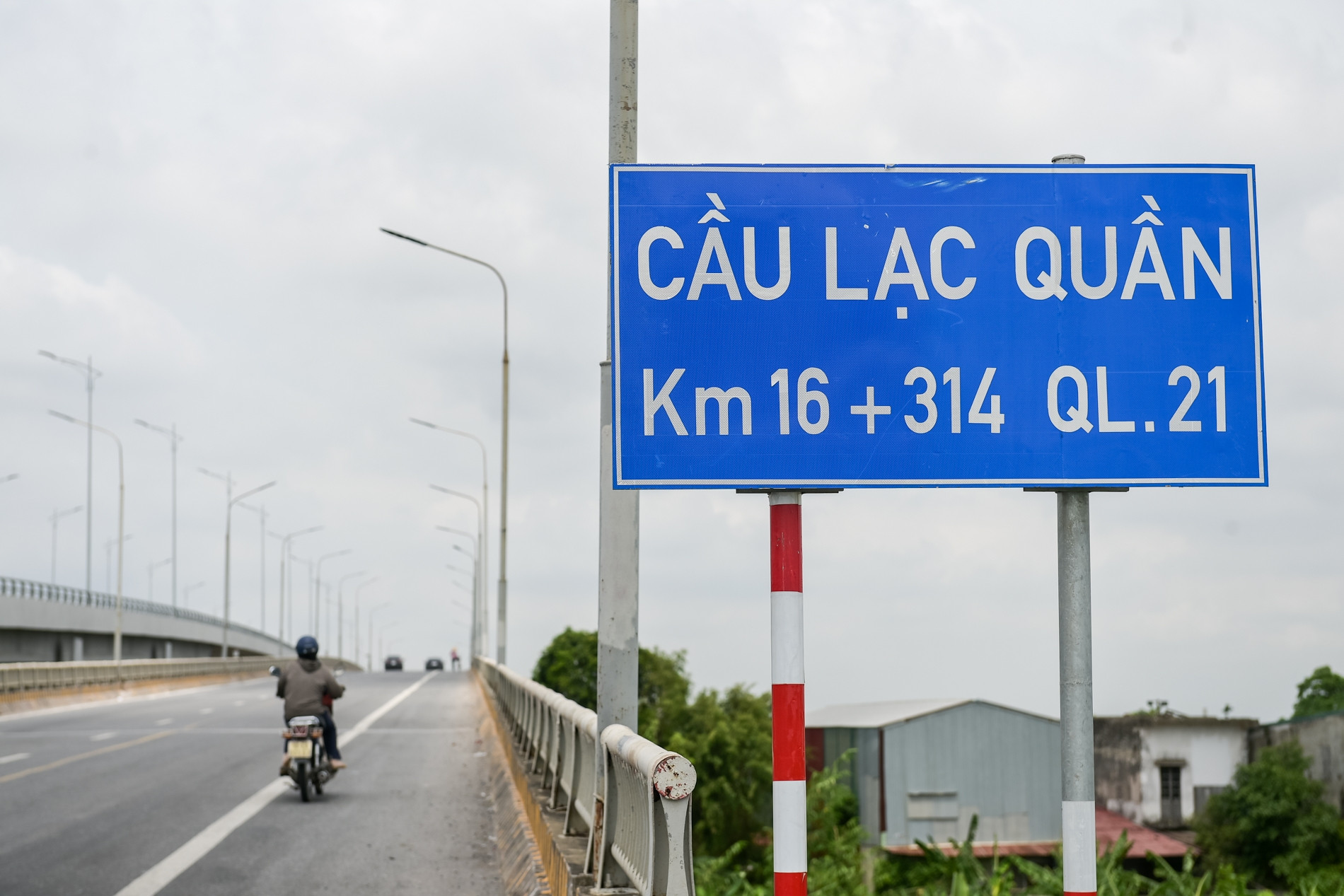 Chuyện chưa kể phía sau những tên cầu 'độc lạ' ở Ninh Bình