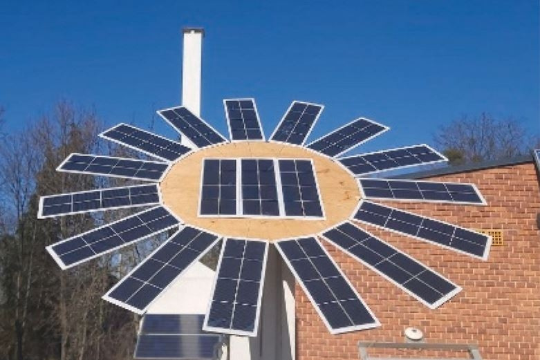 Kết quả đầy kinh ngạc từ trang trại cây điện mặt trời 'mọc' trong rừng