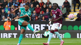 resources_premierleague_pulselive_com 2025 09 14T132710Z_914098534_UP1EL9E11D8GA_RTRMADP_3_SOCCER ENGLAND BUR LIV.jpg