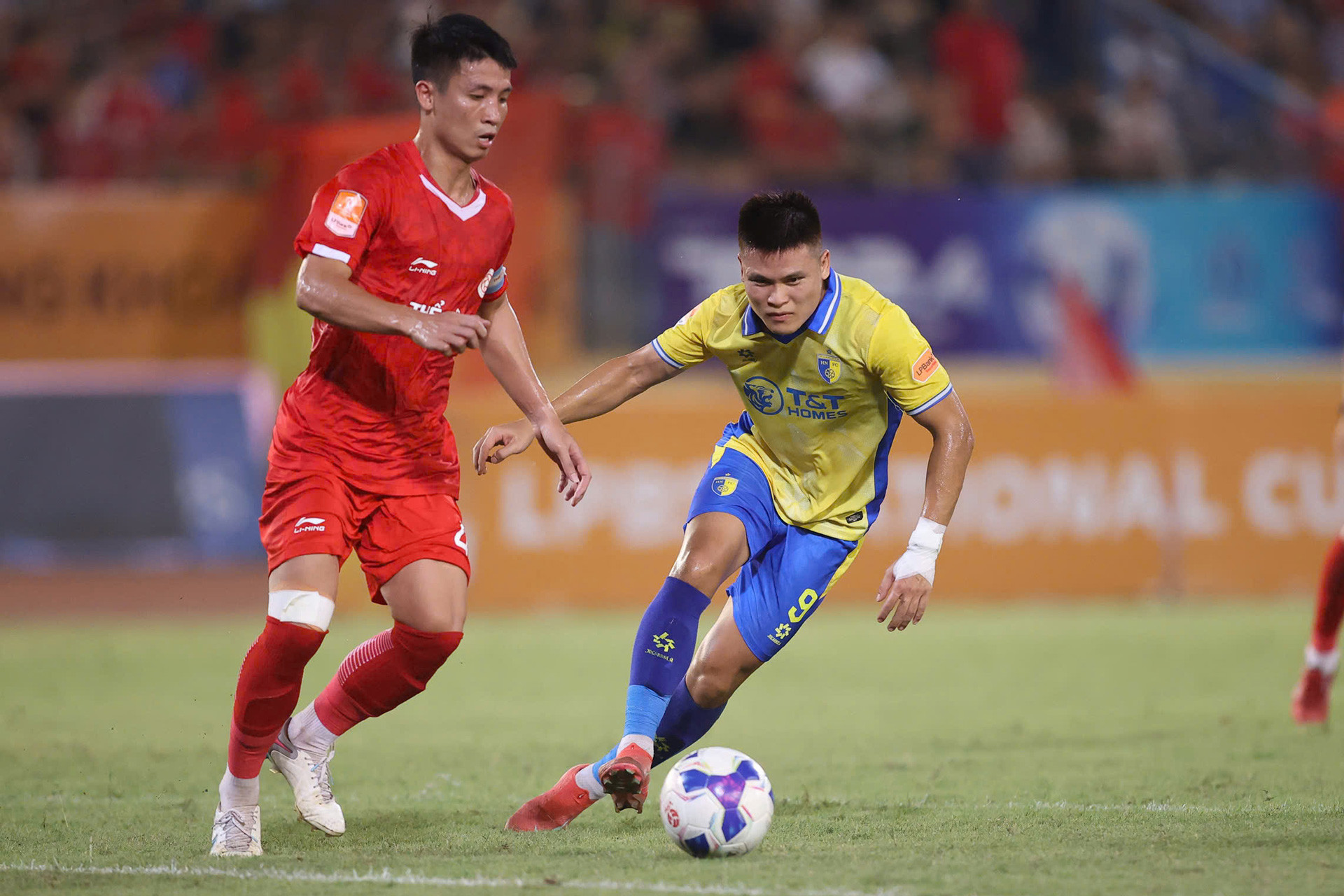 Tuan Hai The Cong Viettel Ha Noi.jpg