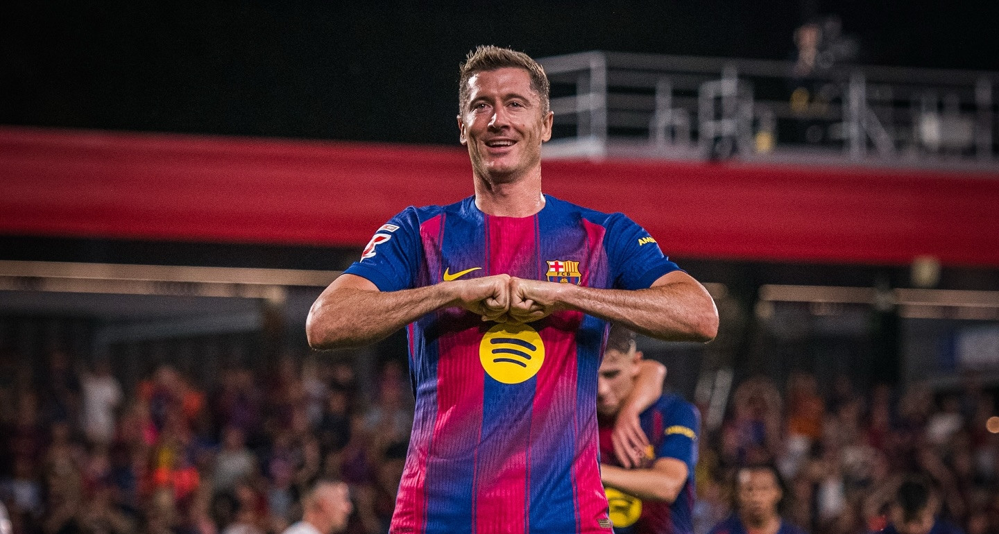 Barcelona thắng kiểu tennis, &amp;apos;phả lửa&amp;apos; vào gáy Real Madrid