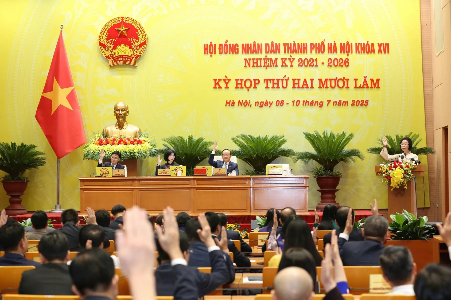 Đề xuất phấn đấu đạt tỷ lệ người ngoài Đảng ứng cử đại biểu HĐND không dưới 10%
