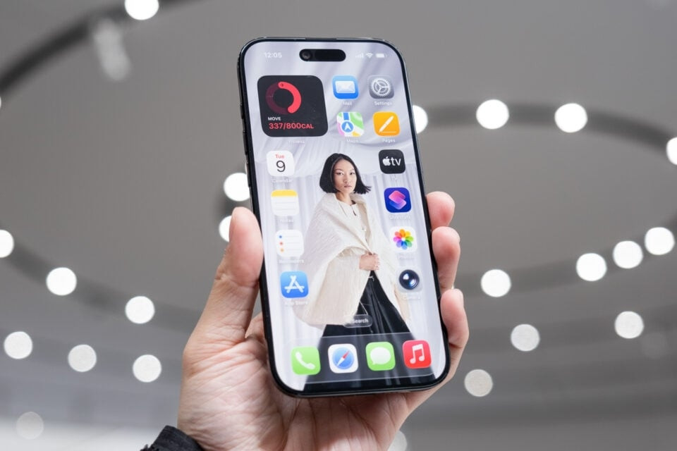 iOS 26 chính thức phát hành: Bản cập nhật iPhone lớn nhất kể từ năm 2013