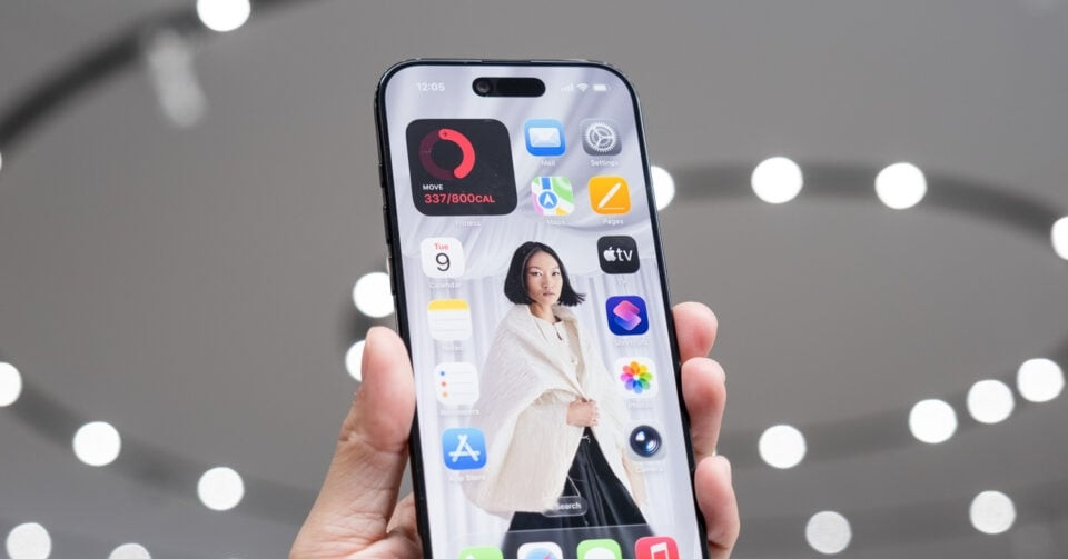 iOS 26 chính thức phát hành: Bản cập nhật iPhone lớn nhất kể từ năm 2013