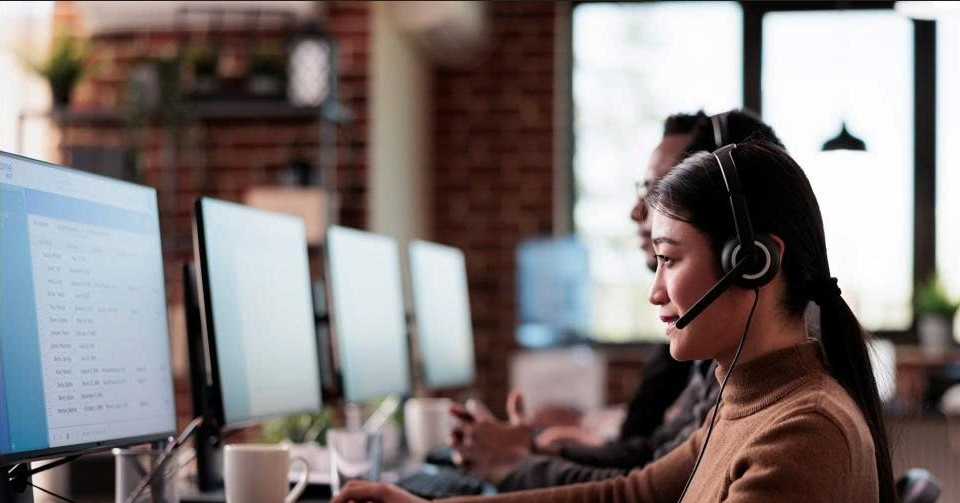 Nâng tầm dịch vụ khách hàng với giải pháp Tổng đài đa kênh VNPT Call Center