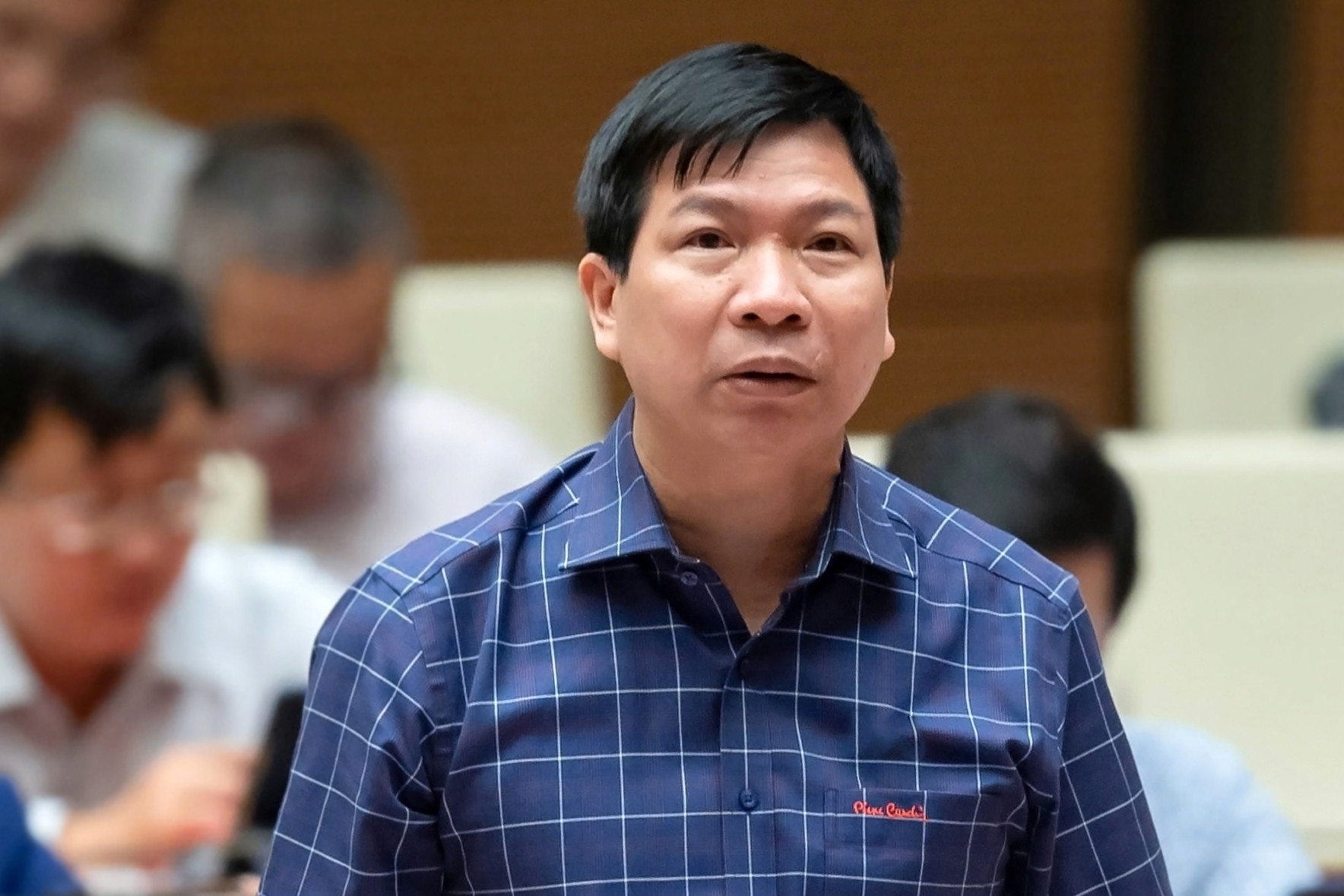 Tạm đình chỉ nhiệm vụ đại biểu Quốc hội với ông Trần Văn Thức