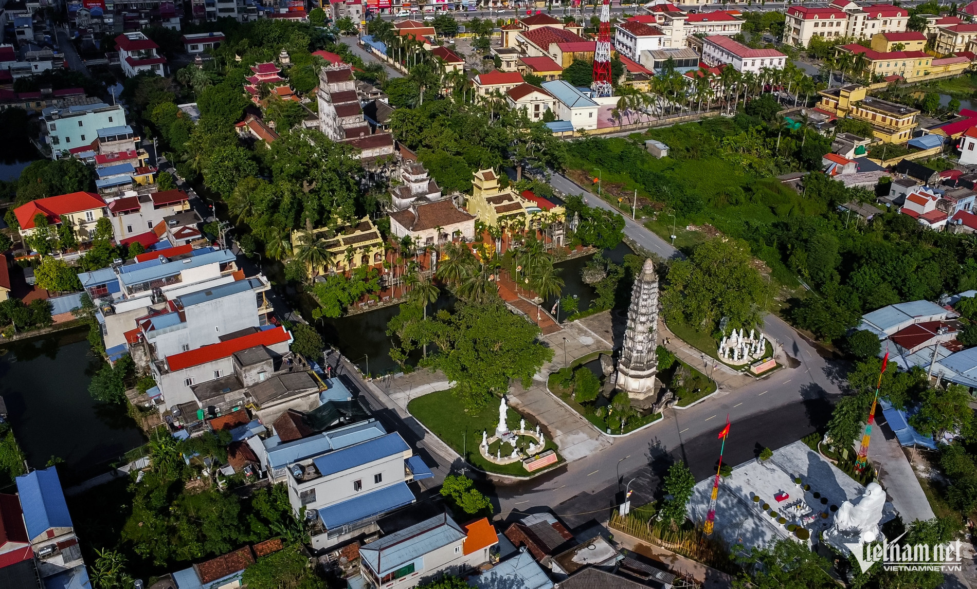 W-chùa cổ lễ.jpg