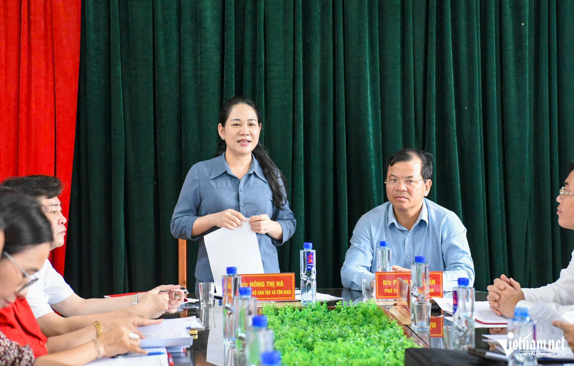 W-thứ trưởng Hà_1.JPG.jpg