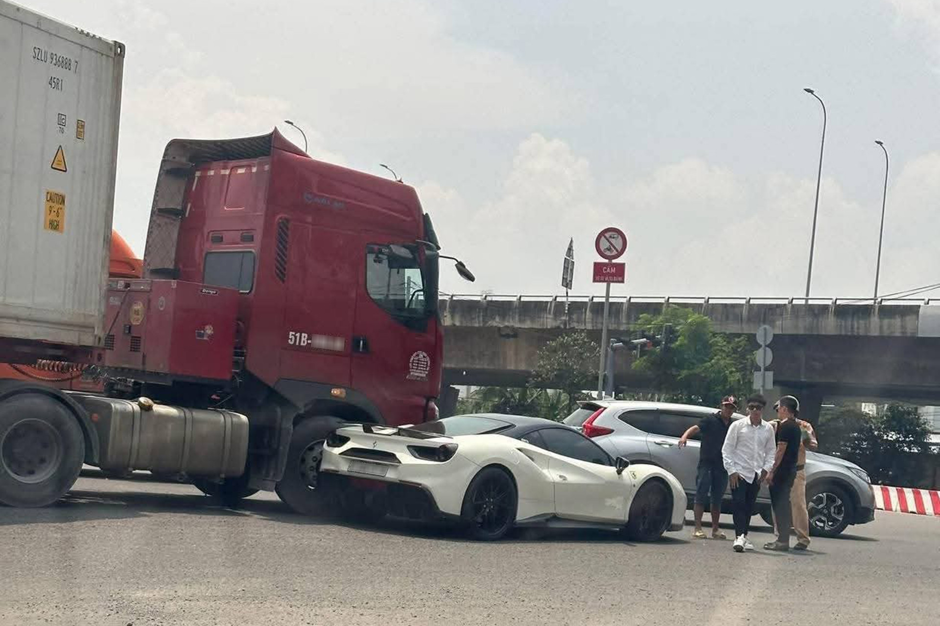 ferrari tai nan 1.jpg