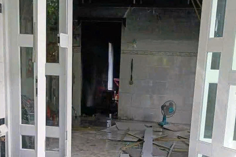 Người đàn ông đâm vợ cũ rồi về nhà nạn nhân tưới xăng, châm lửa tự tử