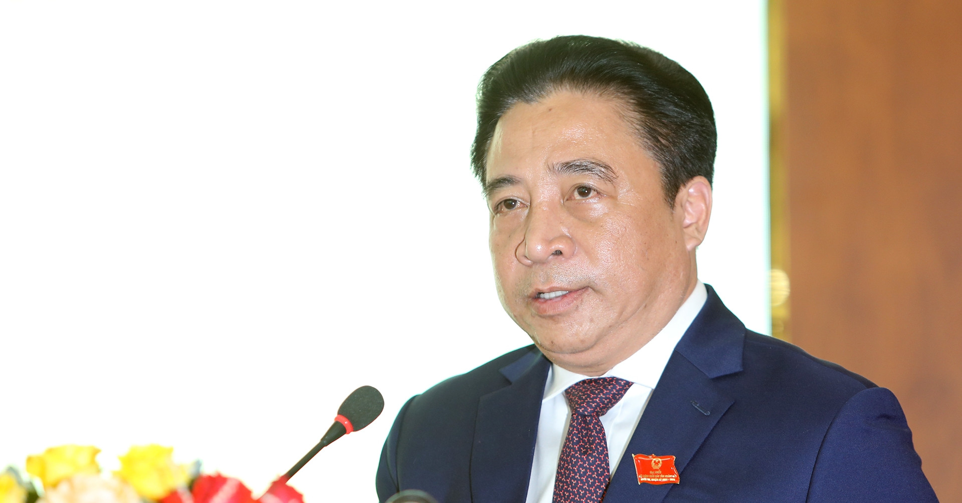 Ông Nguyễn Khắc Toàn làm Chủ tịch UBND tỉnh Khá...