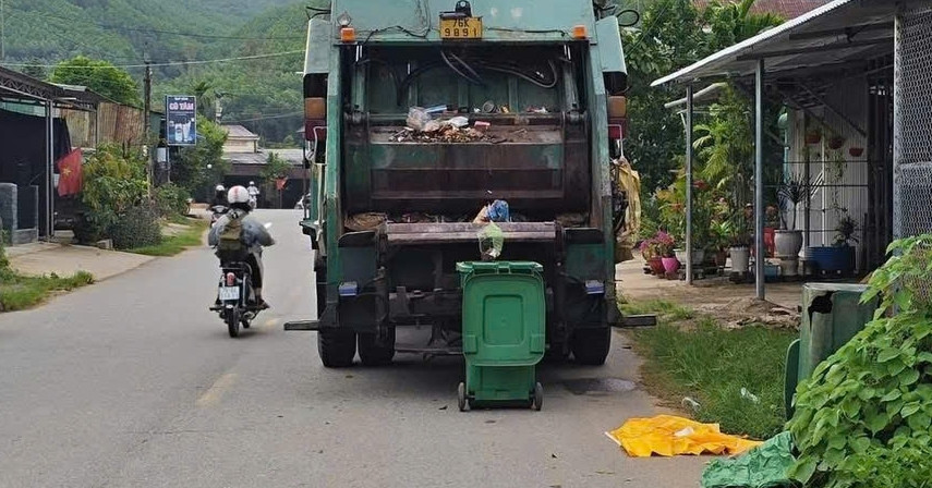 Phát hiện thi thể trẻ sơ sinh bị bỏ trong thùng rác