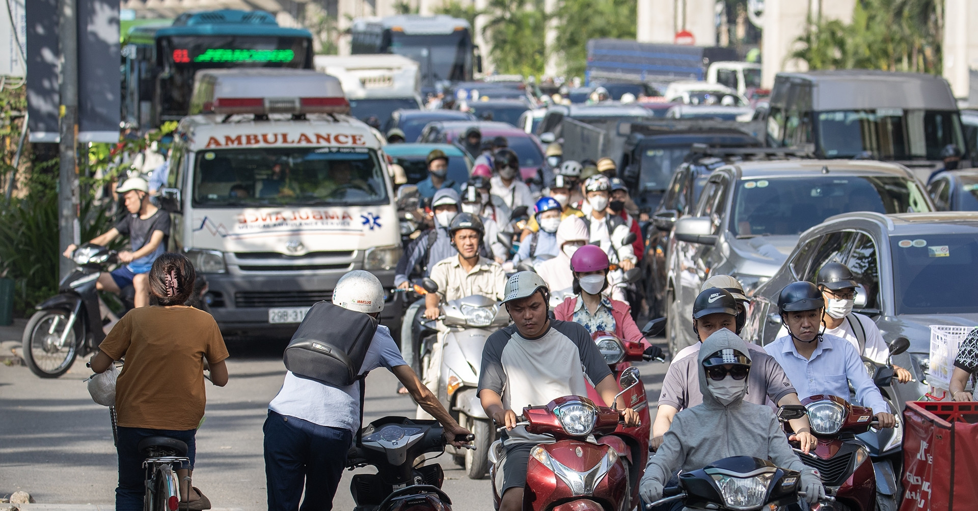 Thiếu tướng Đỗ Thanh Bình: Nếu ô tô, xe máy cứ ...