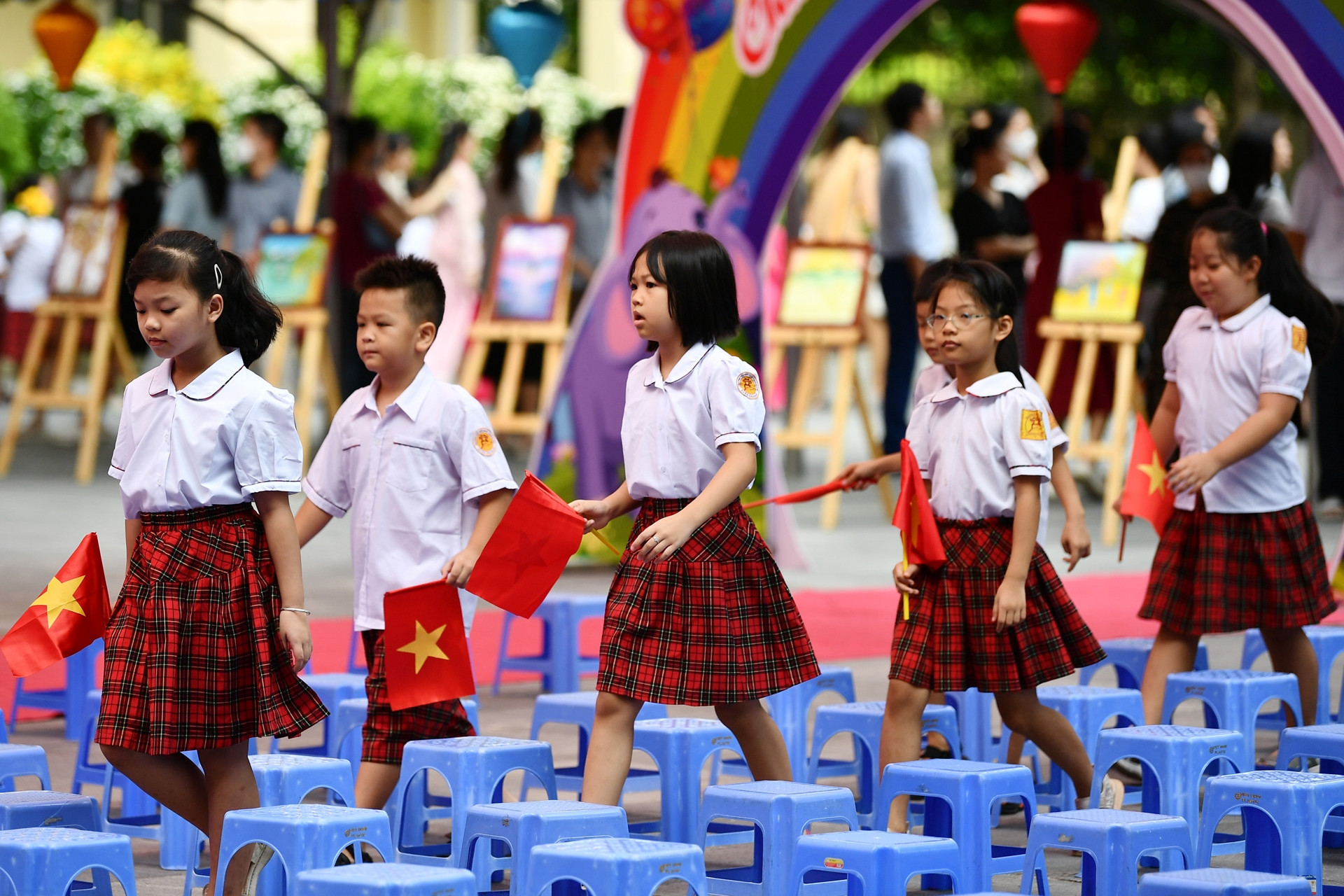 Thủ tướng yêu cầu tăng cường kiểm tra các khoản thu đầu năm học