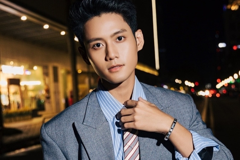 Chân dung chiến sĩ Tú 'Mưa đỏ' bị bom nổ, chìm dưới sông nhói lòng khán giả