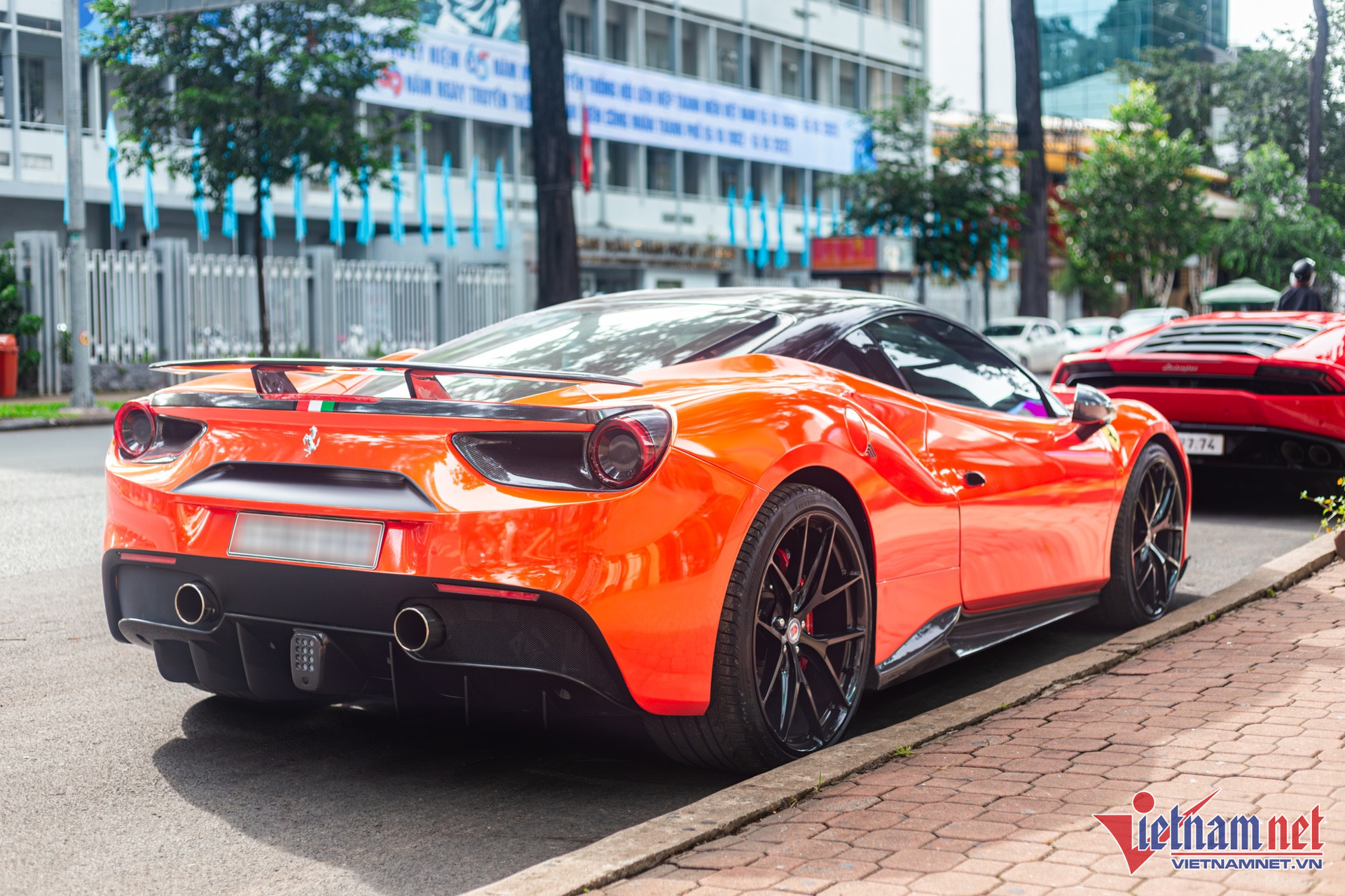 W-ferrari tai nan 4.JPG.jpg
