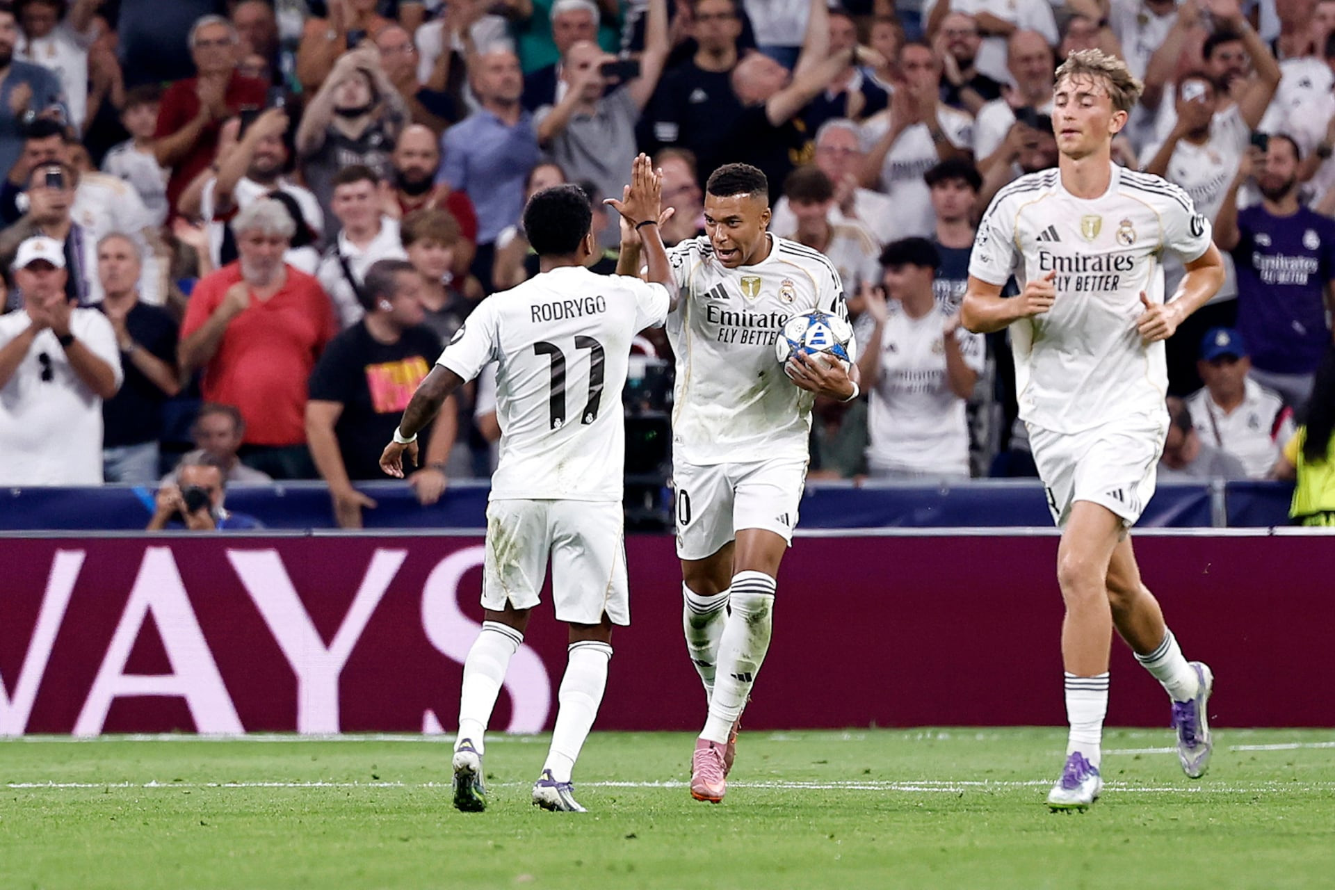 AS - Real Madrid Marseille penalty.jpg