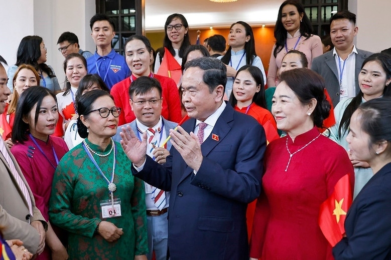 Chủ tịch Quốc hội Trần Thanh Mẫn gặp gỡ cộng đồng người Việt Nam tại Malaysia