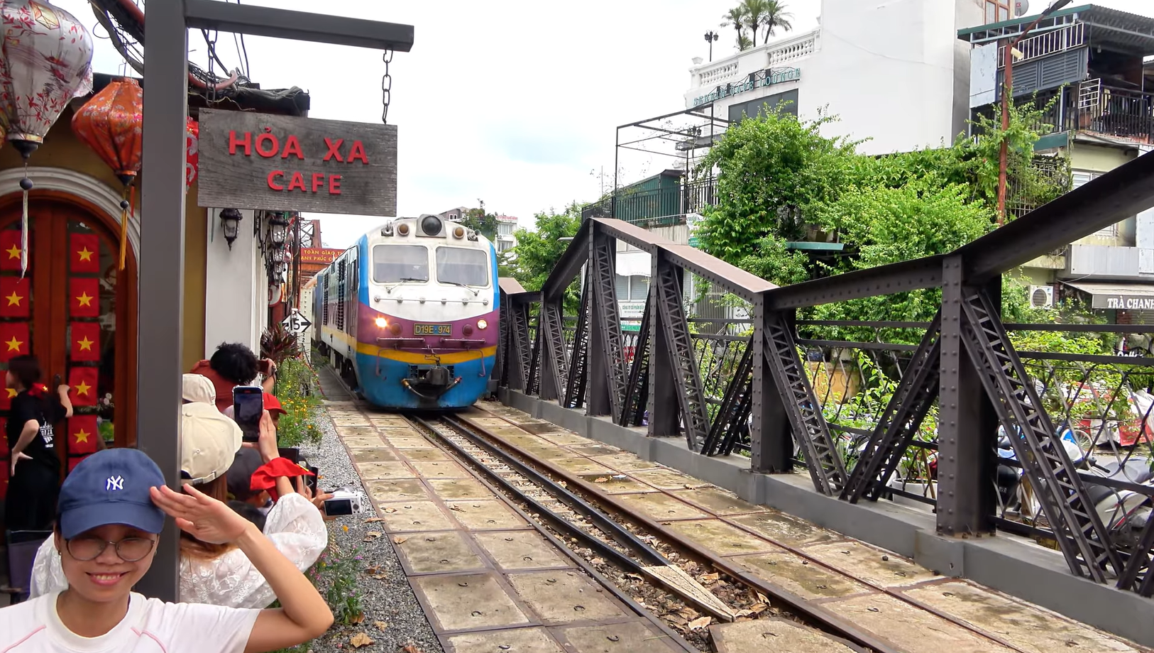 tàu quý tộc Hải Phòng 3.png
