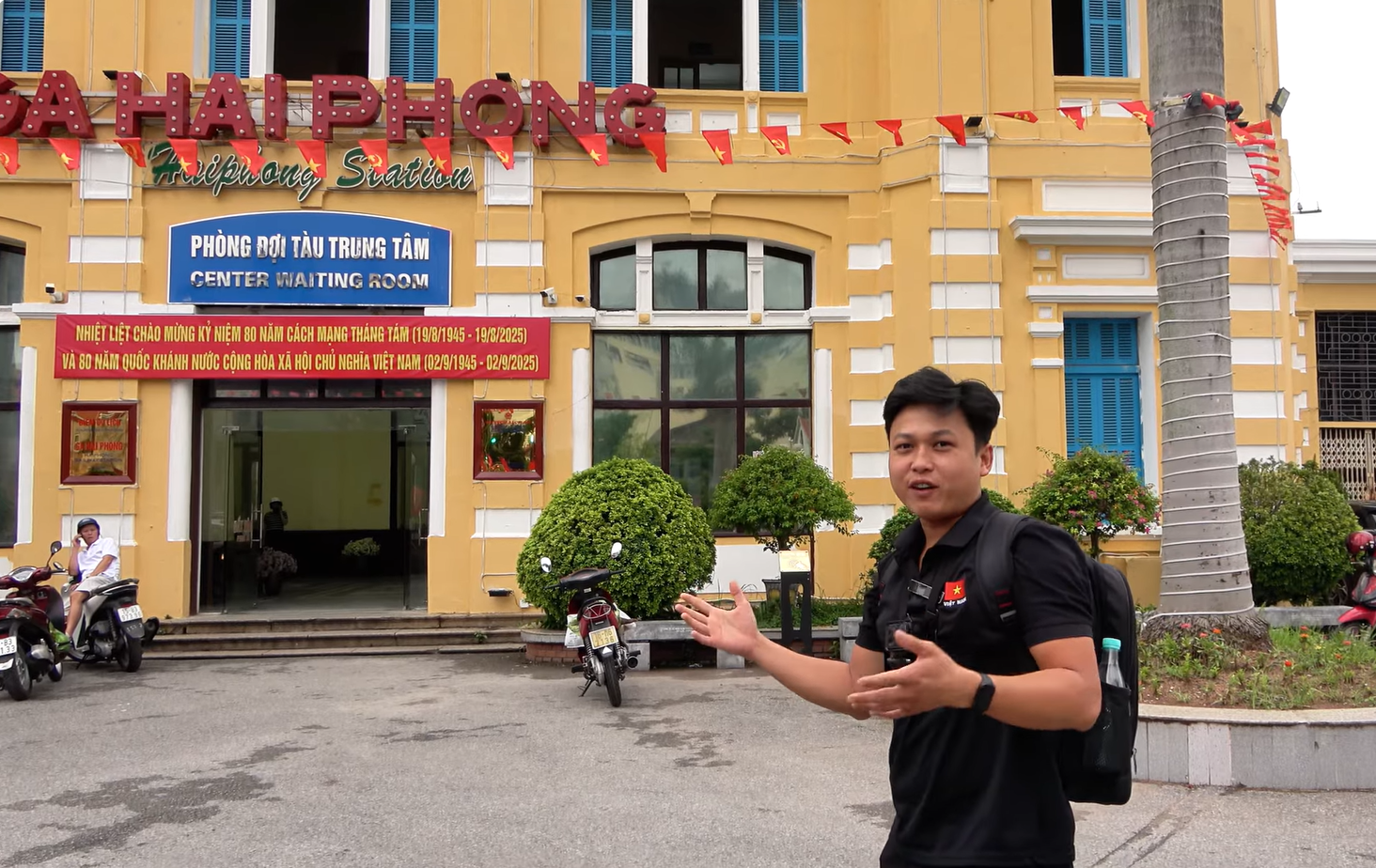 tàu quý tộc Hải Phòng 5.png