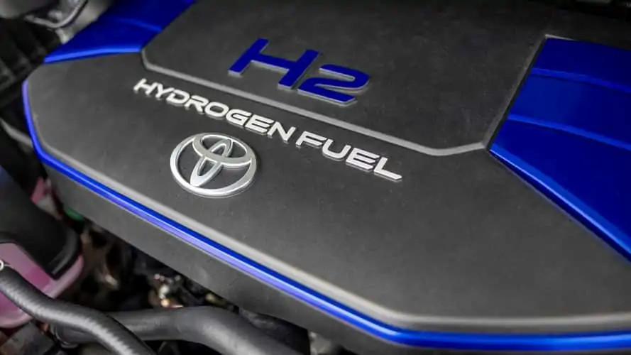 toyota hydrogen hiace prototype.webp