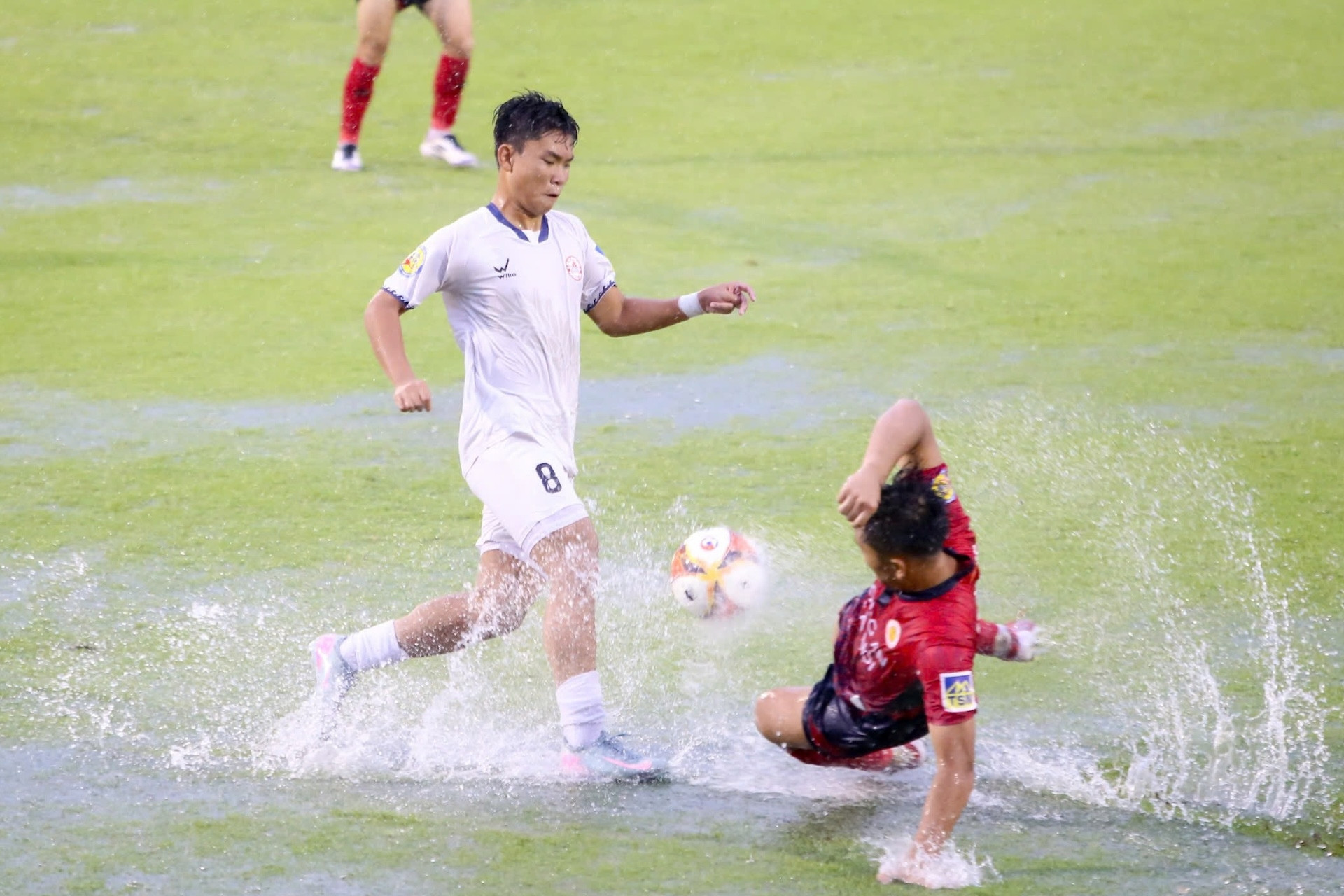 VCK U17 Quốc gia 2025: Con trai Quang Hải toả sáng