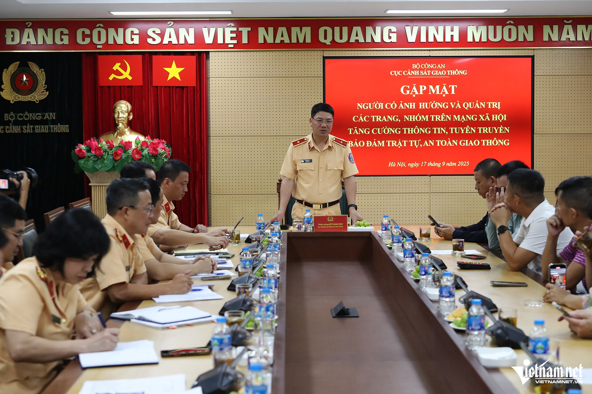 W-THIEUTUONGDOTHANHBINH.jpg