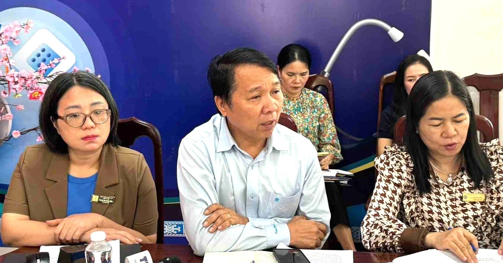 255 người vẫn được tán sỏi dù máy hỏng 2 năm, giám đốc bệnh viện nói sự thật bất ngờ