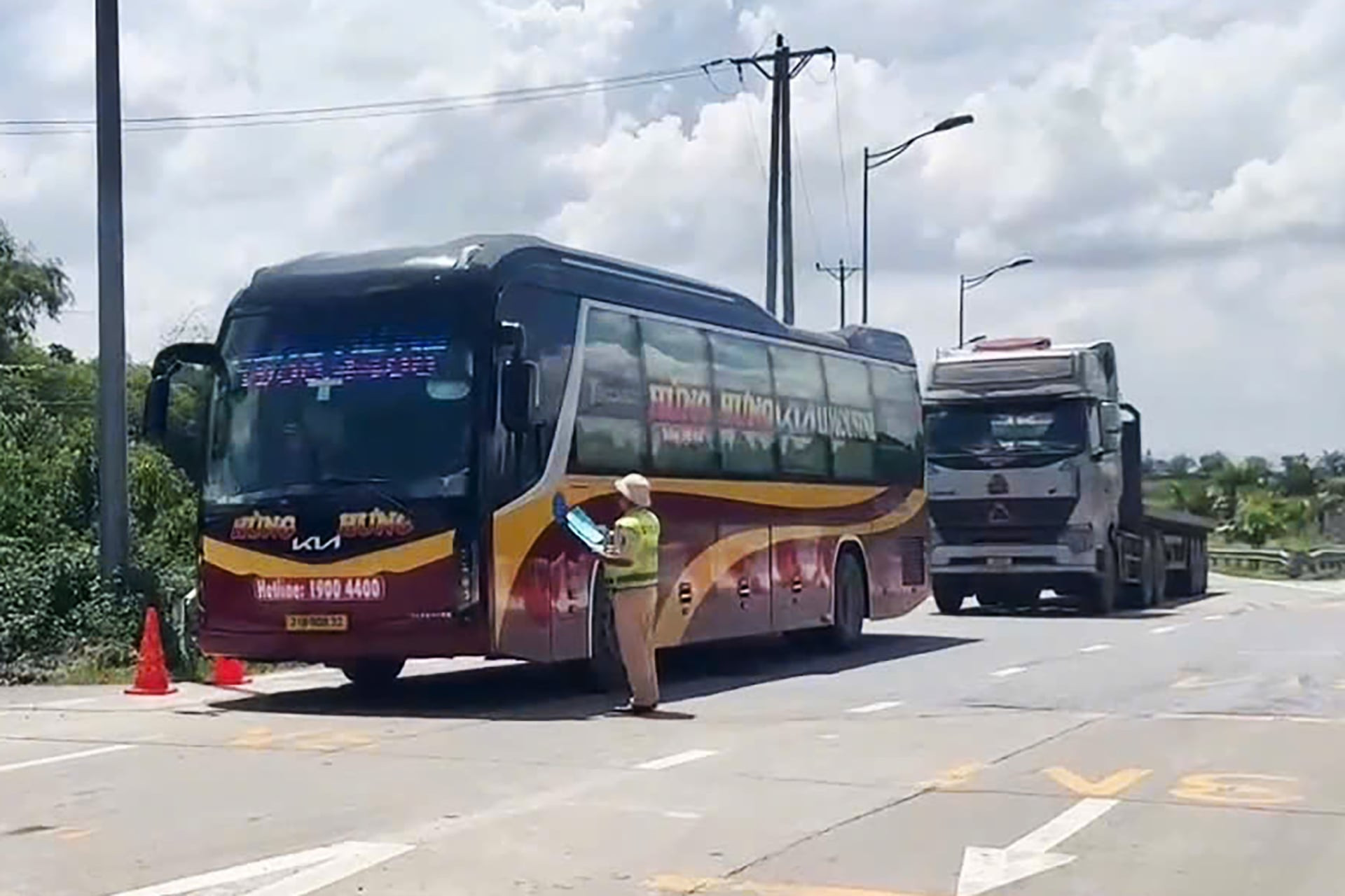 2eab8f24 49ac 453f 98a2 1e10906bcf4a.jpg