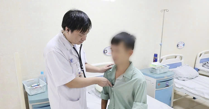 Căn bệnh lạ khiến người đàn ông trẻ đau bụng dữ dội, đặc biệt sau khi mất ngủ