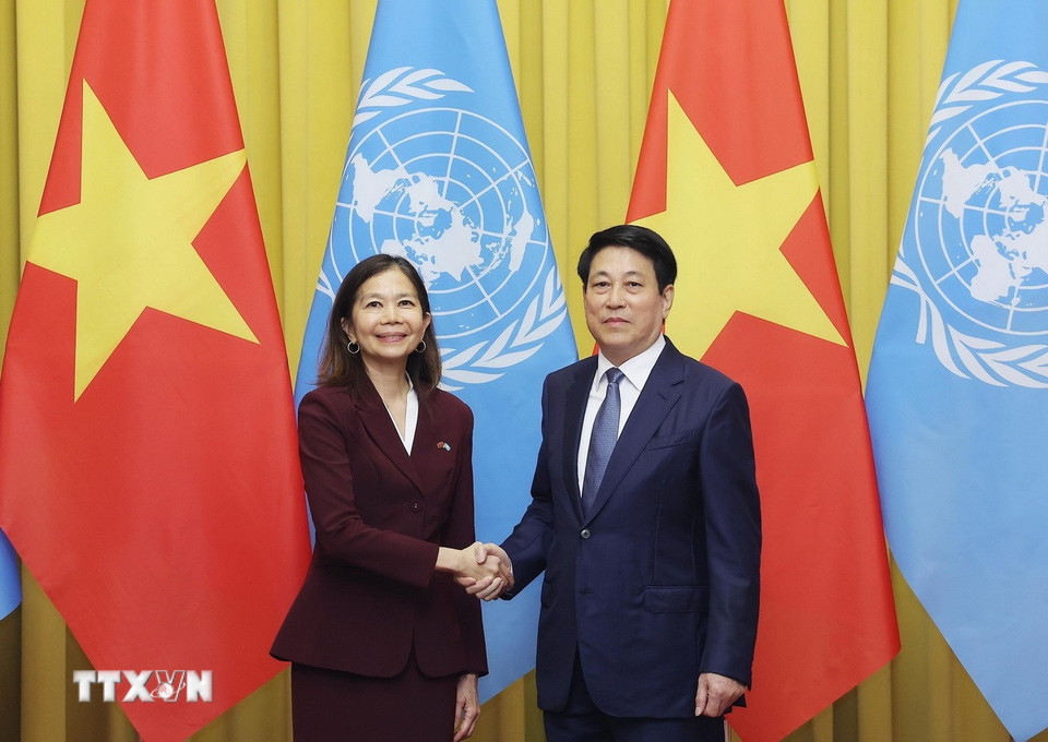 chu tich nuoc tiep dieu phoi vien thuong tru 2.jpg